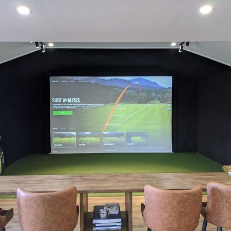 Golfers Dream Guest Suite With Onsite Golf Studio Available For Booking By Guests Strathkinness Zewnętrze zdjęcie